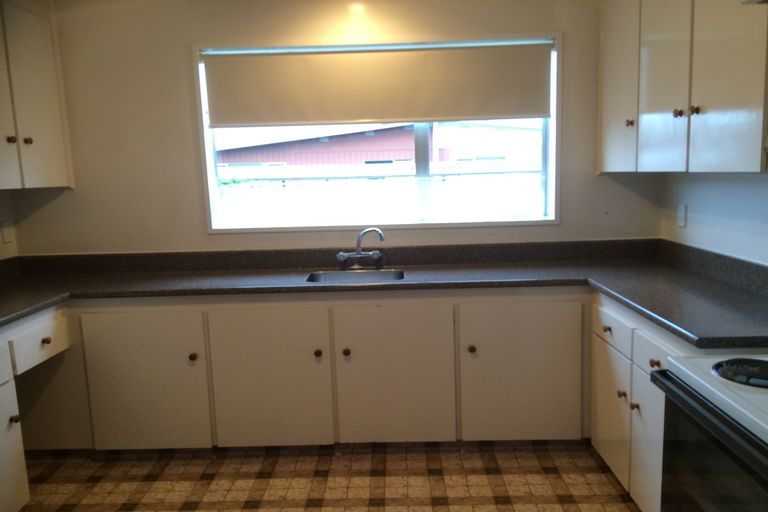 Photo of property in 80f Argyle Street, Mosgiel, 9024