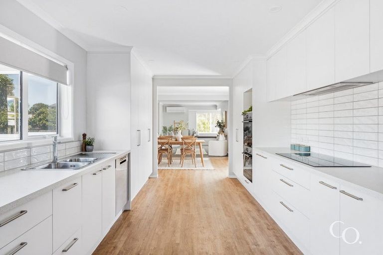 Photo of property in 430 Devonport Road, Tauranga South, Tauranga, 3112