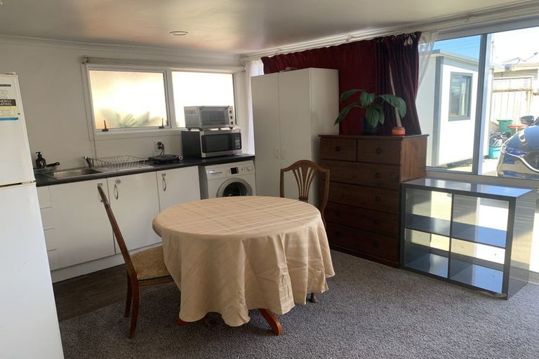 Photo of property in 22a Heath Street, St Andrews, Hamilton, 3200