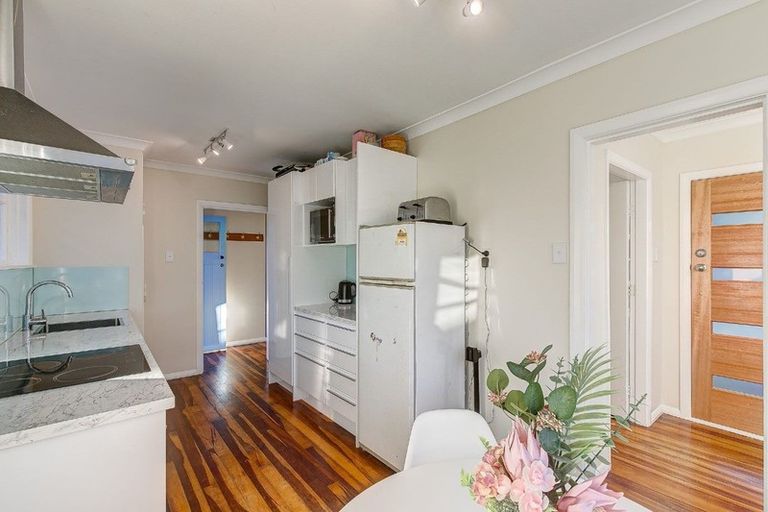Photo of property in 88 Dimock Street, Titahi Bay, Porirua, 5022