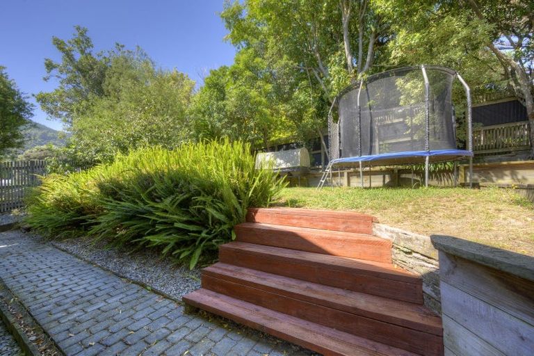 Photo of property in 15 Te Ata Place, Atawhai, Nelson, 7010