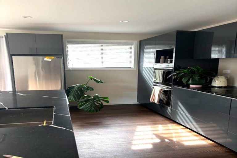 Photo of property in Northlake, 10 Cairnmuir Street, Wanaka, 9305