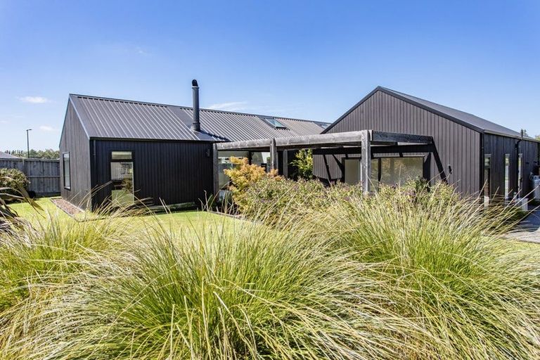 Photo of property in 4 Spring Lane, Rangiora, 7400
