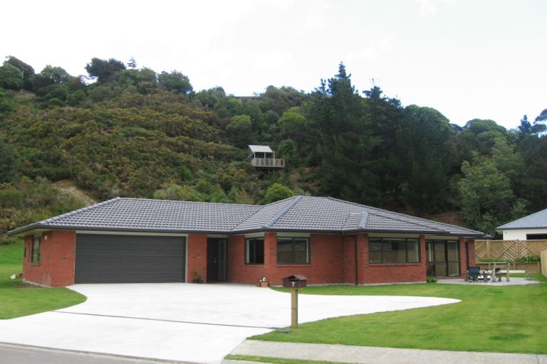 Photo of property in 7 Evergreen Crescent, Trentham, Upper Hutt, 5018