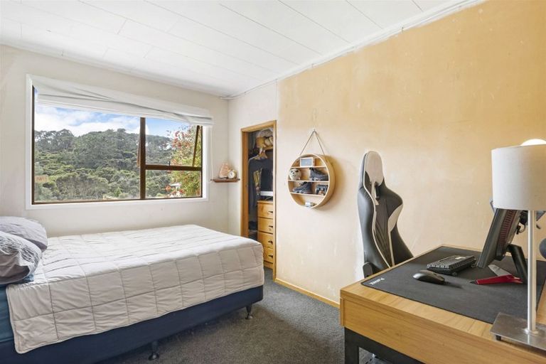 Photo of property in 53 Spinella Drive, Bayview, Auckland, 0629