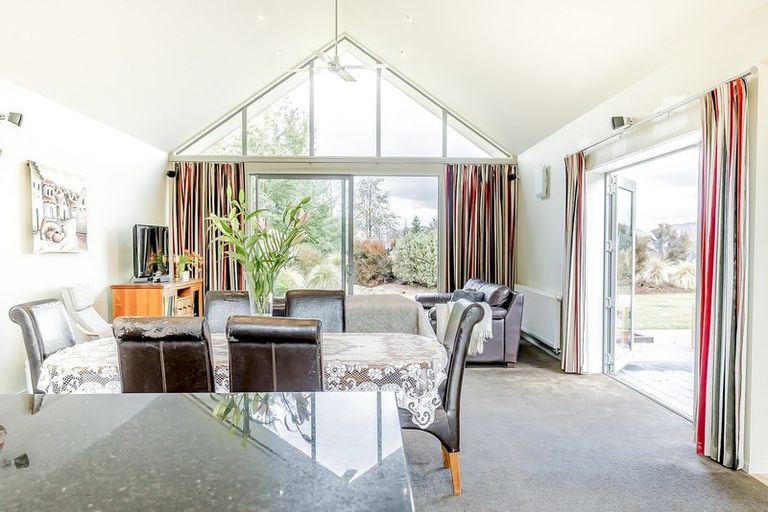 Photo of property in Butel Park, 38 Essex Avenue, Arrowtown, 9302