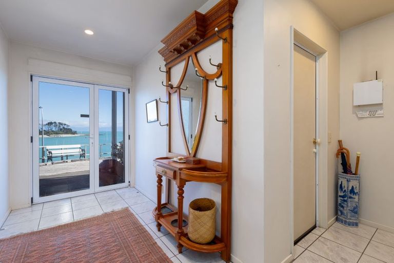 Photo of property in 393 Wakefield Quay, Stepneyville, Nelson, 7010