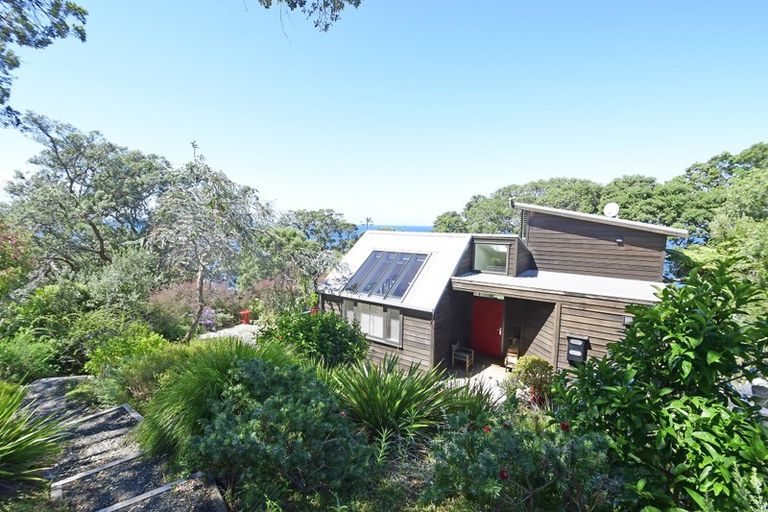 Photo of property in 7 Kyle Street, Leigh, 0985