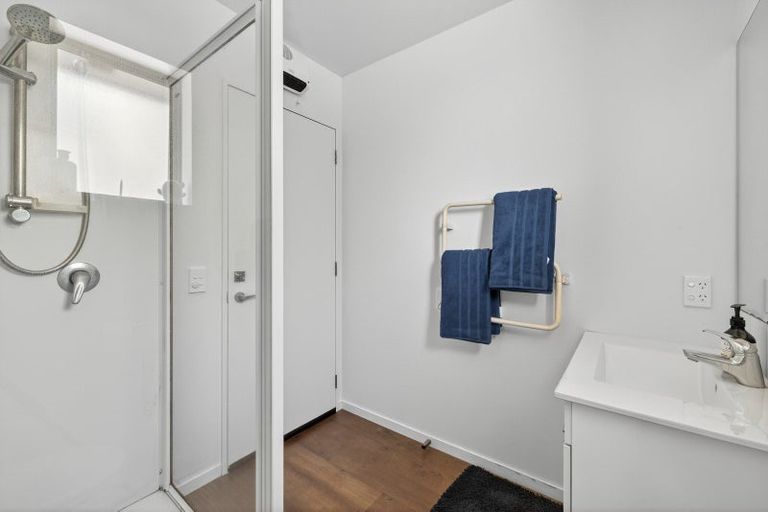 Photo of property in 8/190 Lincoln Road, Addington, Christchurch, 8024