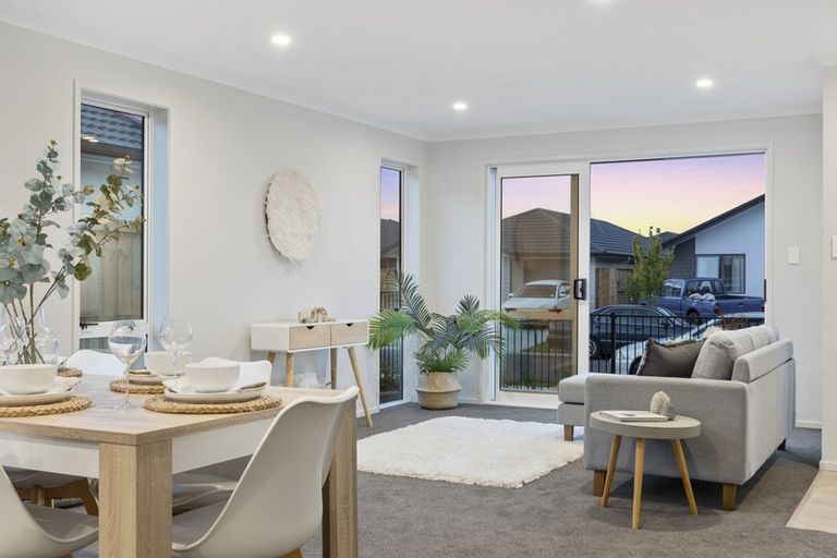 Photo of property in 16 Te Wharo Drive, Papamoa, 3118