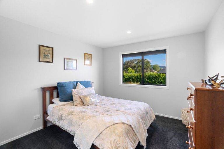 Photo of property in 12 Corbin Court, Ohau, Levin, 5570