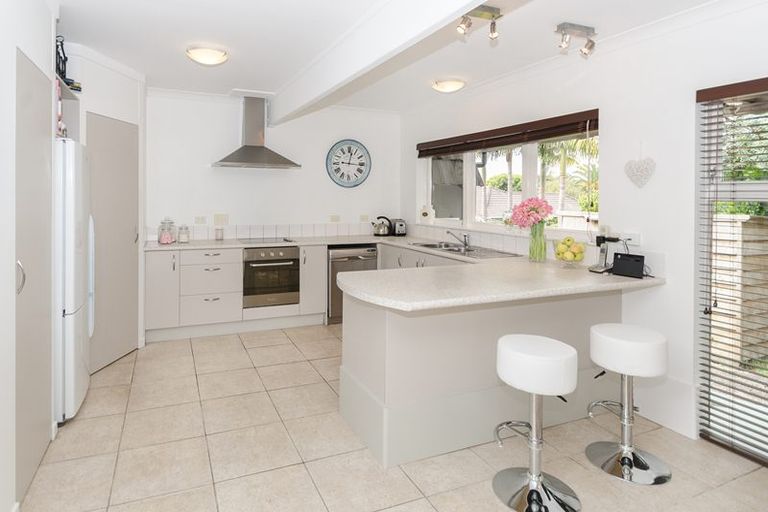 Photo of property in 14 Winslow Heights, Pahurehure, Papakura, 2113