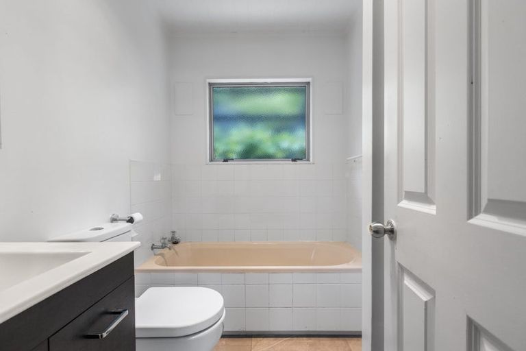 Photo of property in 33g Waimapu Street, Greerton, Tauranga, 3112