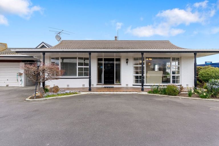Photo of property in 1/48 Main North Road, Papanui, Christchurch, 8052