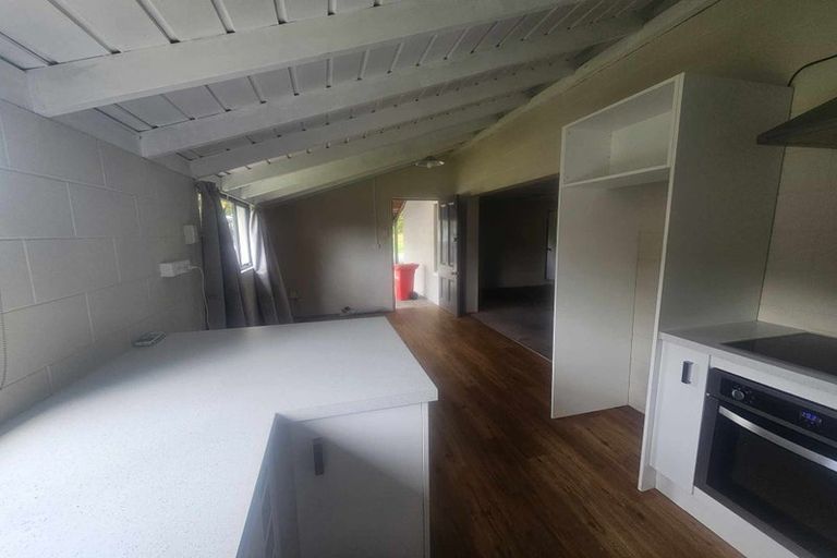 Photo of property in 5a Tapestry Grove, Silverstream, Upper Hutt, 5019