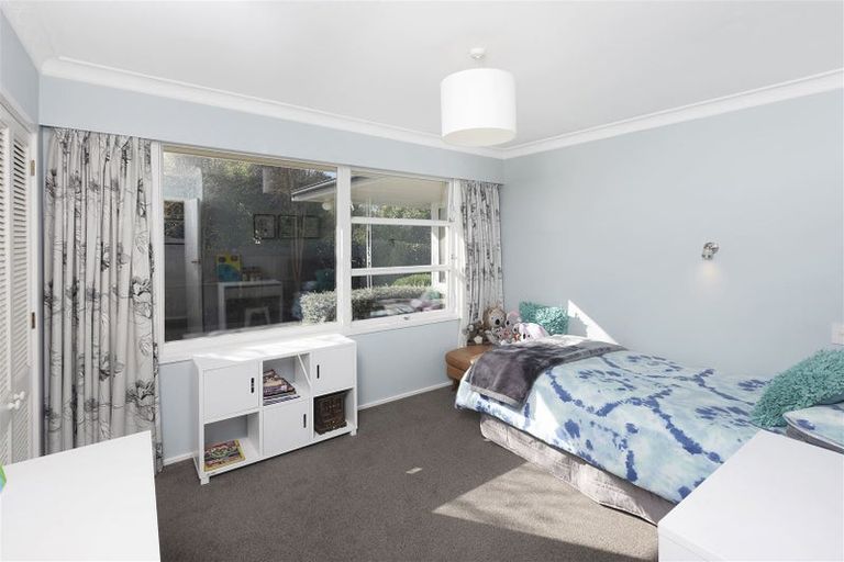 Photo of property in 10 Ashcroft Place, Burnside, Christchurch, 8053