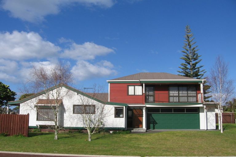 Photo of property in 1 Bell Road, Pauanui, Hikuai, 3579