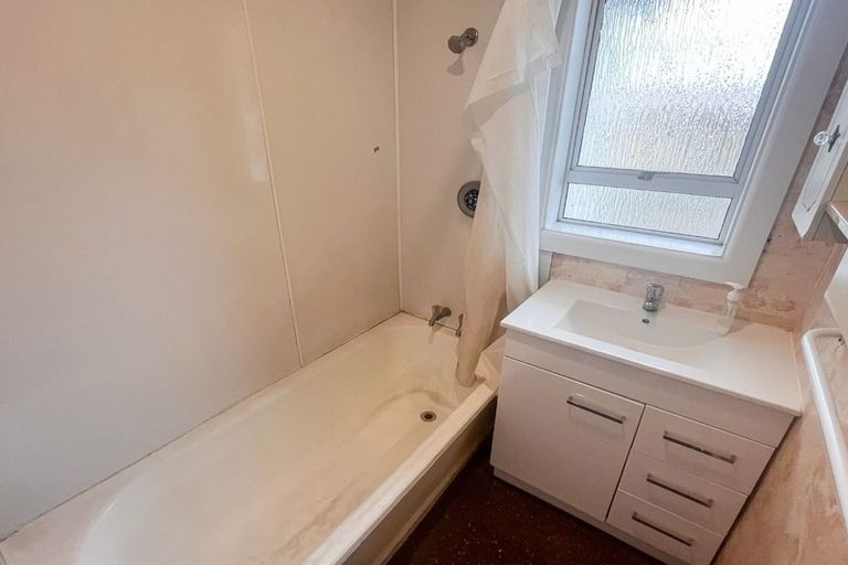 Photo of property in 1 Solent Place, Aranui, Christchurch, 8061