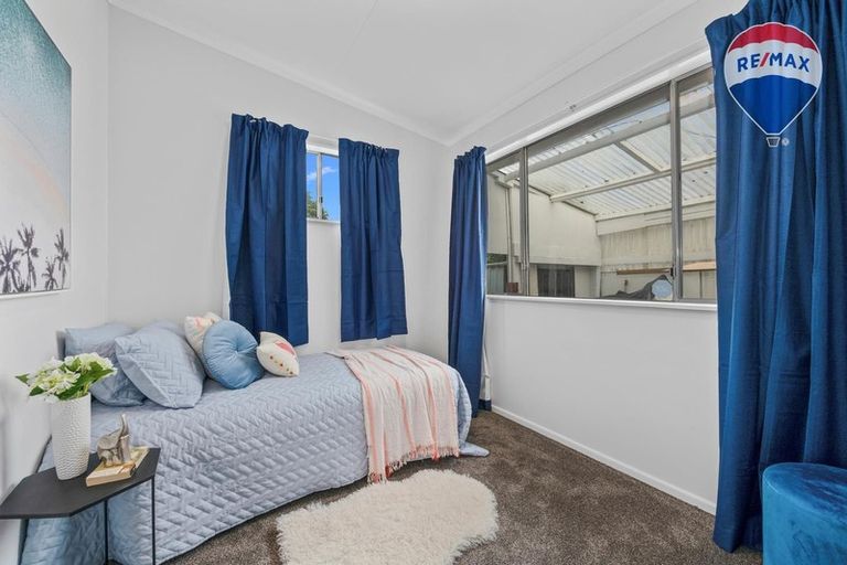 Photo of property in 2/71 Hikurangi Street, Trentham, Upper Hutt, 5018