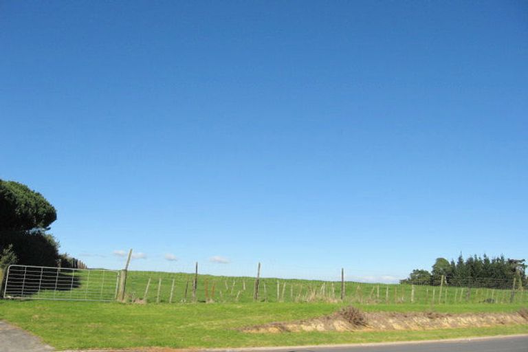 Photo of property in 261 Hill Road, The Gardens, Auckland, 2105