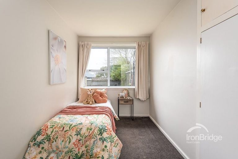 Photo of property in 197 Burwood Road, Burwood, Christchurch, 8083