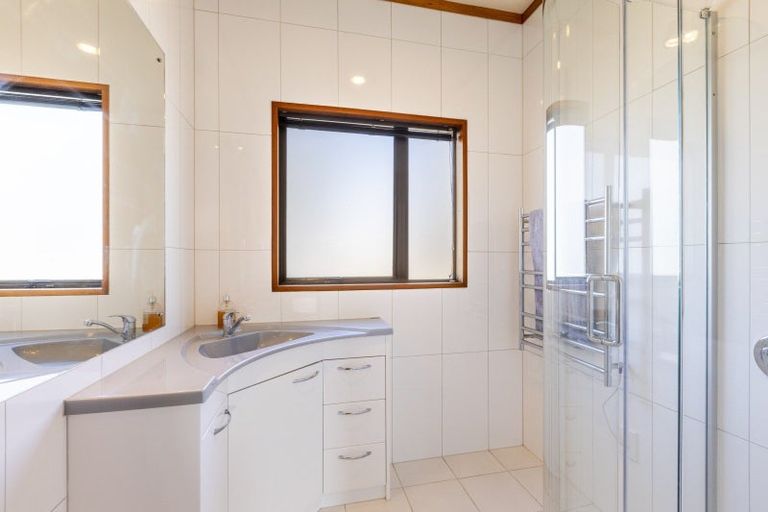 Photo of property in 297 Porangahau Road, Waipukurau, 4282