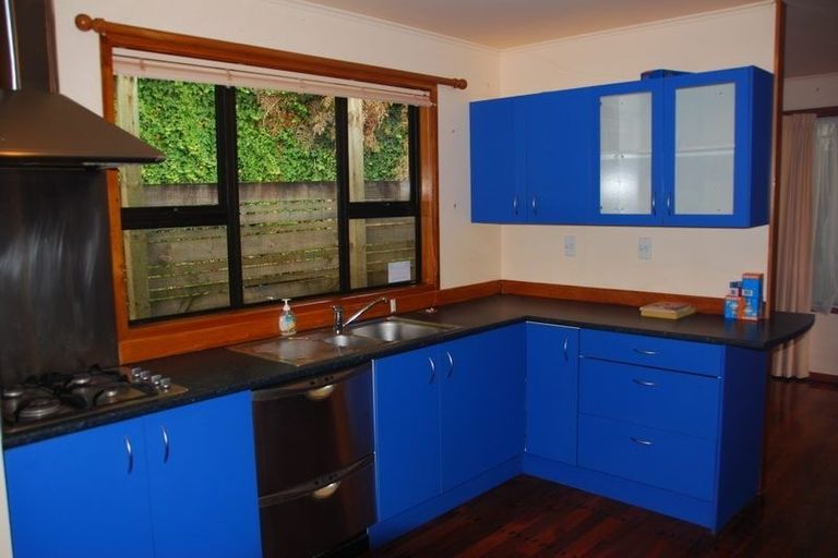 Photo of property in 5 Braemar Terrace, Johnsonville, Wellington, 6037