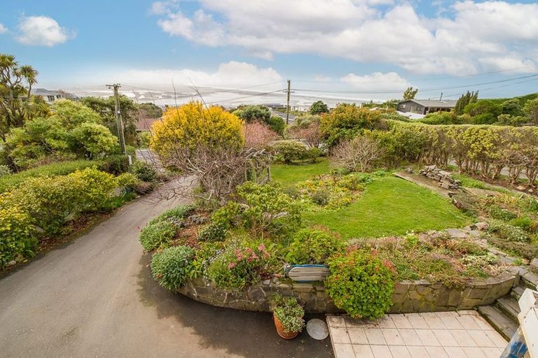 Photo of property in 264 Mount Pleasant Road, Mount Pleasant, Christchurch, 8081