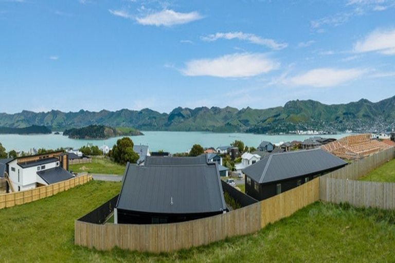 Photo of property in 9 Ra Hana Place, Diamond Harbour, 8971