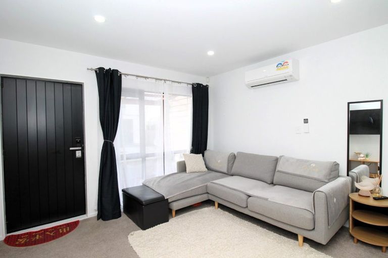Photo of property in 12a Bliss Court, Takanini, 2110