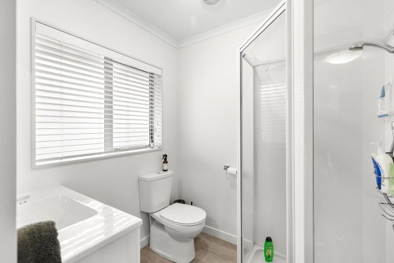 Photo of property in 33 Masefield Terrace, Kelvin Grove, Palmerston North, 4414