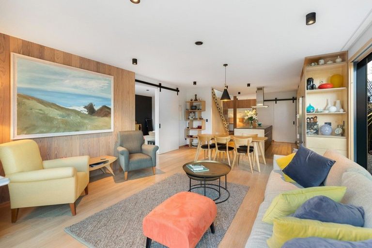 Photo of property in 4 Soudley Court, Jacks Point, Queenstown, 9371