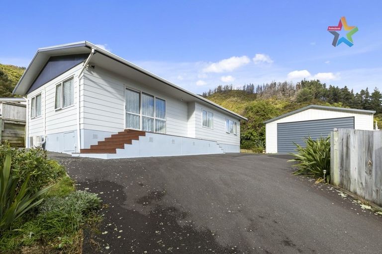 Photo of property in 39c Castlerea Street, Wainuiomata, Lower Hutt, 5014