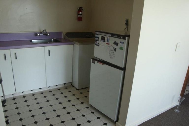 Photo of property in 62 Springfield Road, St Albans, Christchurch, 8014