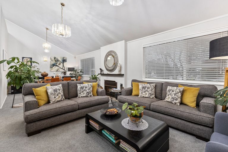 Photo of property in 49 Roberts Road, Lansdowne, Masterton, 5810