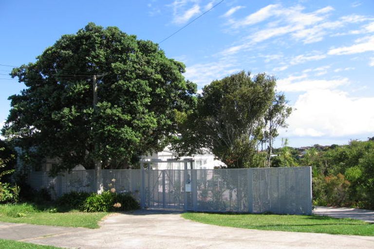 Photo of property in 7a Ringwood Street, Torbay, Auckland, 0630