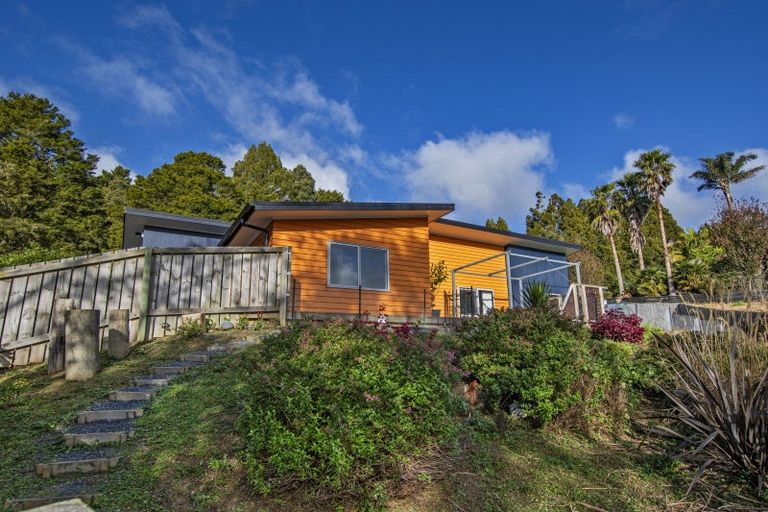 Photo of property in 13 Vintage Lane, Kauri, 0185