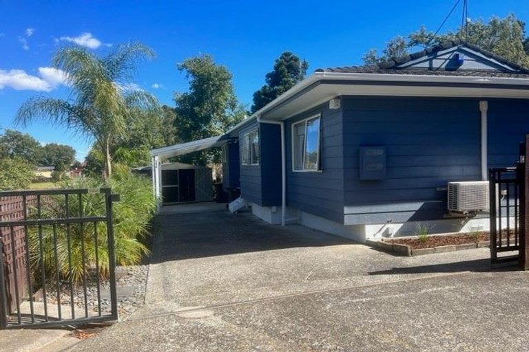 Photo of property in 109a Gossamer Drive, Pakuranga Heights, Auckland, 2010