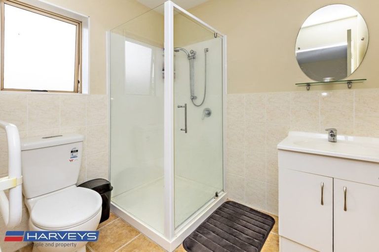 Photo of property in 20 Maadi Place, Papakura, 2110