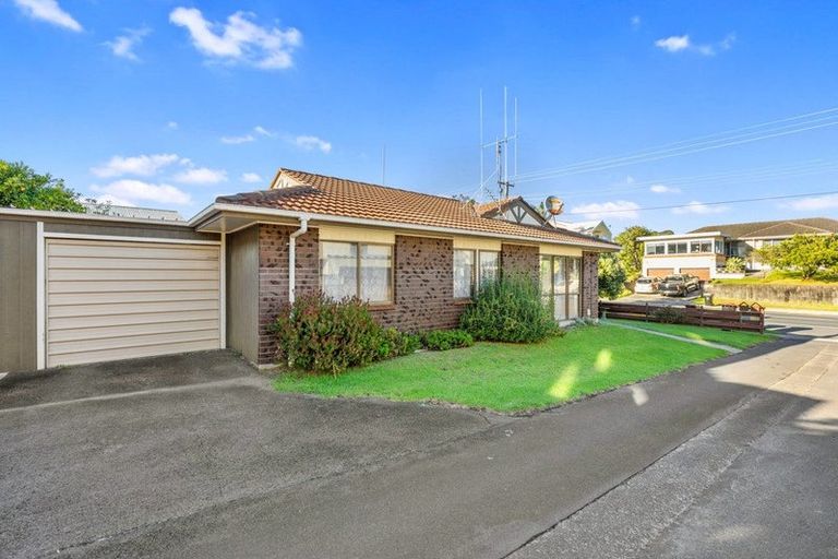 Photo of property in 353a Oceanbeach Road, Mount Maunganui, 3116