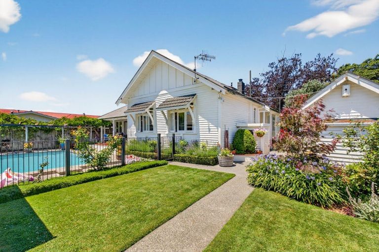 Photo of property in 503 King Street South, Hastings, 4122