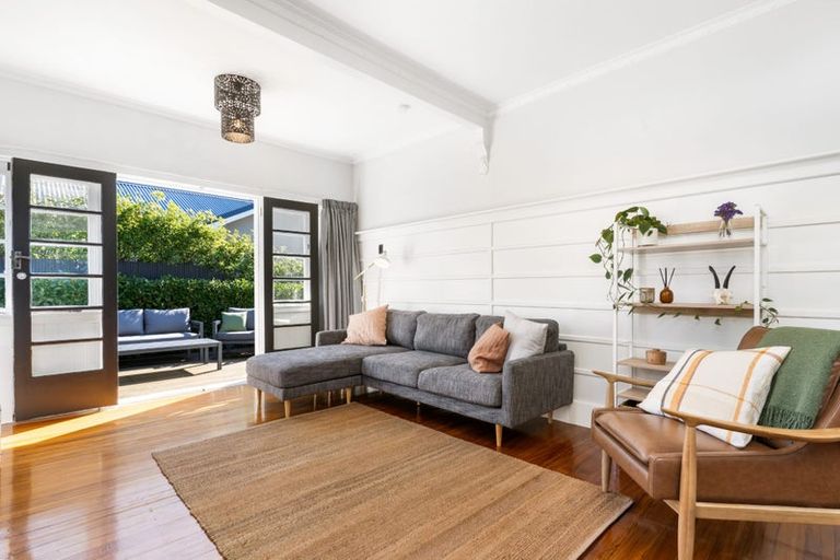 Photo of property in 205 Barrington Street, Somerfield, Christchurch, 8024