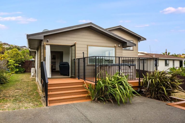 Photo of property in 12 Langwell Place, Papakowhai, Porirua, 5024
