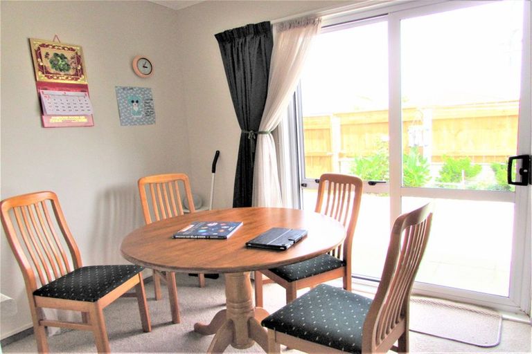 Photo of property in 165a Knights Road, Hutt Central, Lower Hutt, 5010