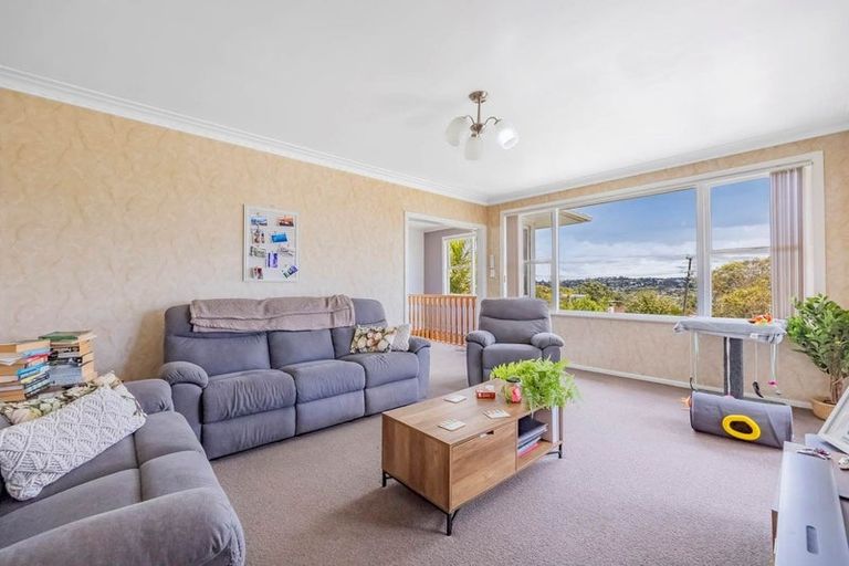 Photo of property in 6 William Souter Street, Forrest Hill, Auckland, 0620
