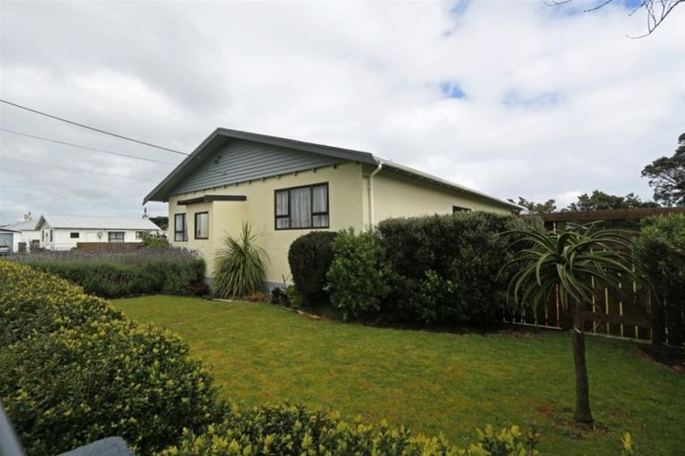 Photo of property in 58 Fox Street, Opunake, 4616