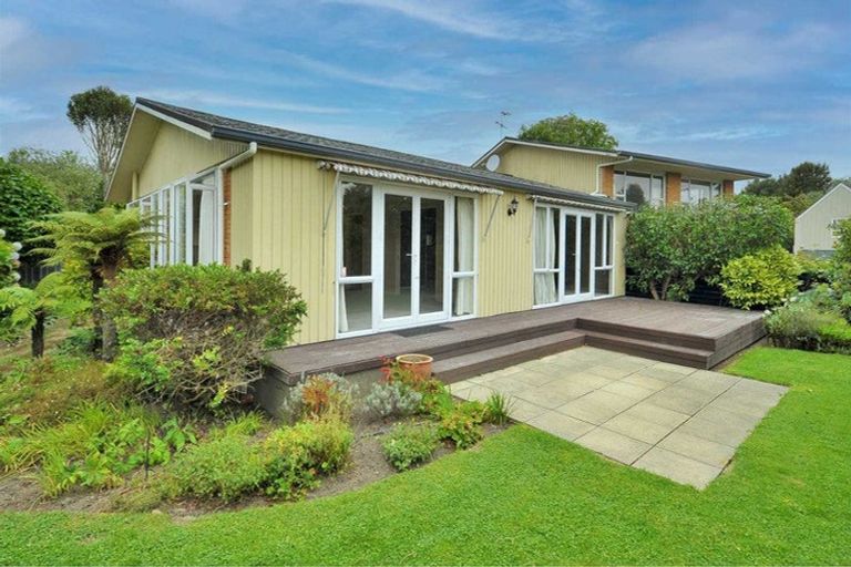 Photo of property in 20 Highfield Place, Avonhead, Christchurch, 8042