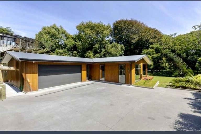 Photo of property in 94 Eliot Street, New Plymouth, 4310