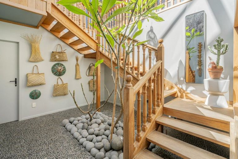 Photo of property in 24 Pye Place, Hot Water Beach, Whitianga, 3591