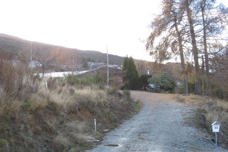 Photo of property in 6 Lot Rc, 55a-b Andrews Road, Queenstown, 9300